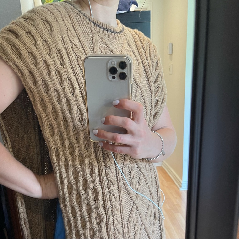 CASHMERE VEST - Picture 2 of 5